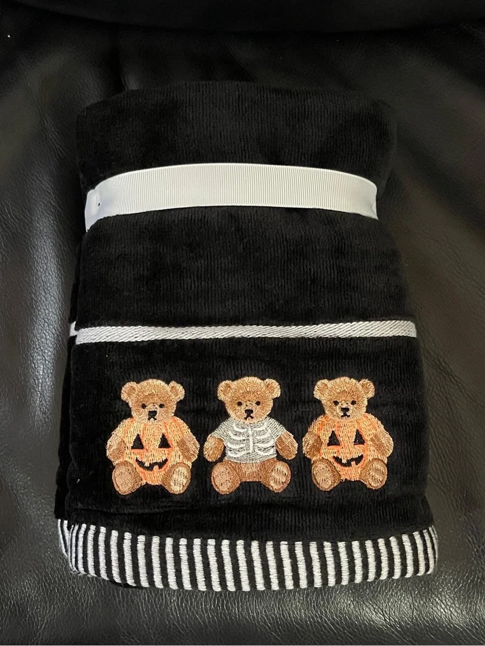 Halloween Teddy Bears Hand Towels, Set of 2 - Teddy Bears in Customes Towels